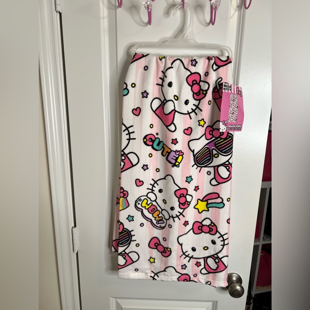 Hello Kitty Beach Towel
